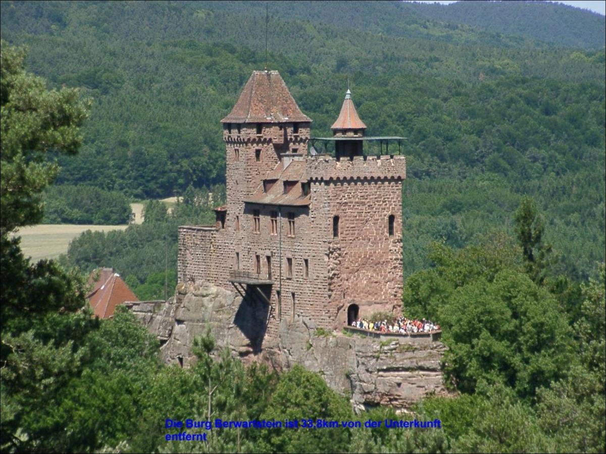 Fewo Pfaelzer Felsenlandschaft Пирмазенс Экстерьер фото